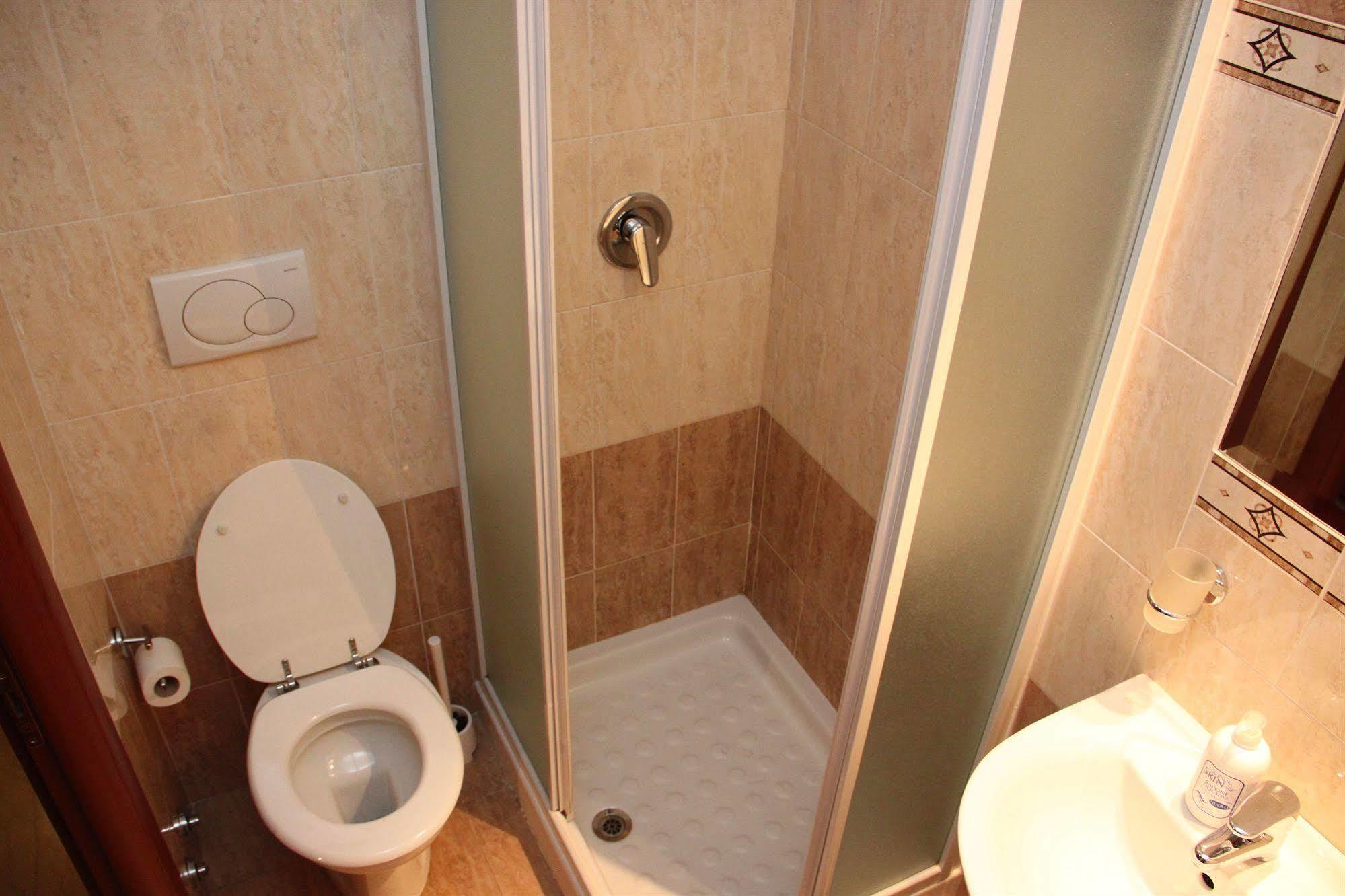B&B Inn Trastevere Рим Экстерьер фото